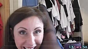 British nurse blows big cock in hospital room