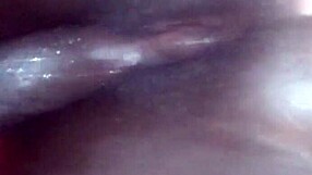 Look at this ebony squirt queen up close!