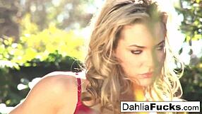 Blonde Babe Dahlia Sky's Intriguing Solo Pussy Play