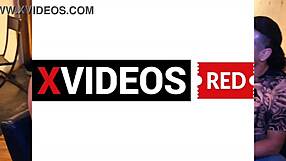 Danabarzagli enjoys a visit with friends threesome