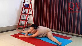 Regina Noir Practices Nude Yoga In Gym