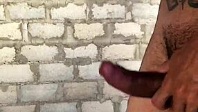 Beautiful Wife Pleases Delighted Tipper in Interactive Session