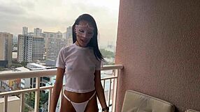 Hey, see Moreno and Alemao grab a skinny German on the balcony!