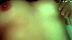 gostosa se masturbando - parte 2