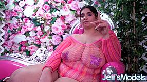 A male torso with silicon dick satisfies bbw rose d kush