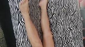 Siesta sex: she begged not to disturb, but I insisted and it paid off.