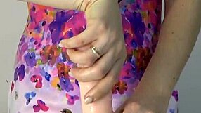 anna sky gives lingam massage in homemade series