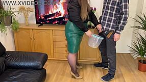 義母が私の小便を飲むワイルドハメ撮りクリップ