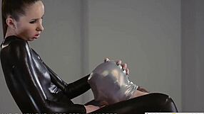 Sexy Lesbian Dominatrix Hardcore Strapon Fucking Her Slut!