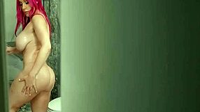 Big tit round ass lily lou spying on big cock