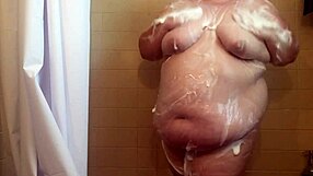 Mwkm Soaps Up Real Nice In Relaxing Bath Time