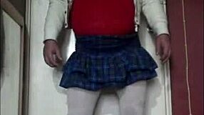 i just love filling it up and swallowing, part 1 of homemade bisexual crossdressing