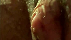 Greluda Wonderful Feeling Excited and Wet