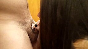 gran cogida en el baño con una gran verga venosa