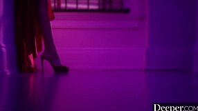 Deep Twinlike Blondes Riley And Elsa Have Intense Threesome In Lingerie