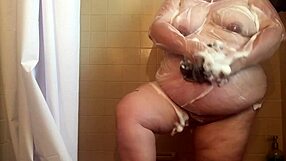 Mwkm Soaps Up Real Nice In Relaxing Bath Time