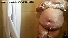 Mwkm Soaps Up Real Nice In Relaxing Bath Time