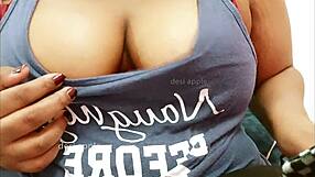 Auloistic, enticing, Indian domestic servant