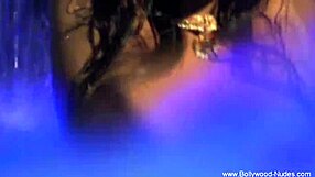 does this indian lady know the most relaxing ritual?