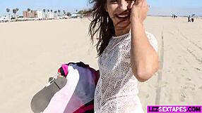 Lez Sextape With Ariana Grand And Mandy Armani 😍