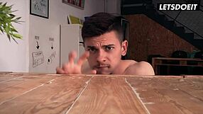 Paola Hard Horny Hostel'de Sinsi Büyük Siki Anal Sikiyor