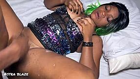 Interesting club dancer from ghana tits african