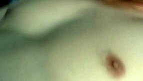 Trai police thủ d�m