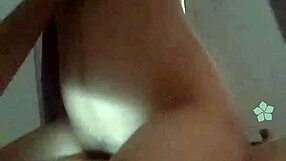 Vietnamese sex horse riding fun!