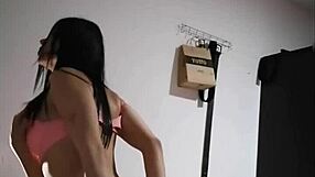 me vuelve a buscar para que le ayude