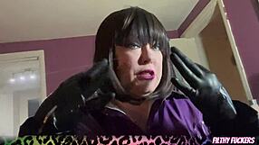 Bbw domme Tina Snua demands, Wank for me now in latex gloves!