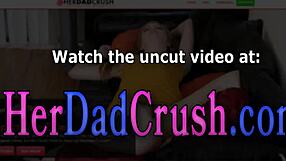 Tineriță 18+ suge pulă uriașă de tată vitreg în POV