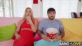 Sneaky lesbian with the big ass Kelsey Kane performing hardcore sex session