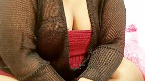 Desi maid casually shows her big tits