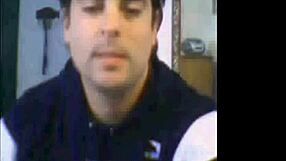 Pajero De Cordoba Muestra Pito Corto En Webcam