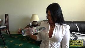 Candi Kayne Noisy Neighbour Apologizes With Deepthroat And Squirting.