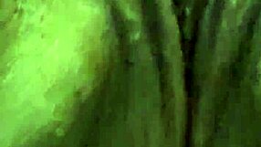 Ebony wife pleasures her big ass