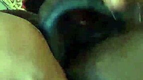 Ebony wife pleasures her big ass