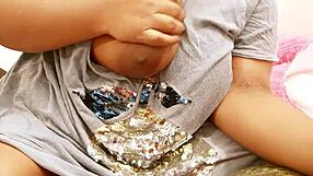 wife: 'look at my big boobs'