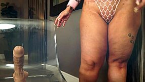 showing off my curves while relaxing alone