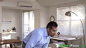 hot ebony babysitter kendall woods fucks client to apologize