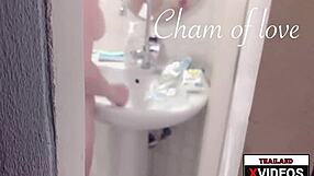 หลอกเย็ดสาวในห้องน้ำ