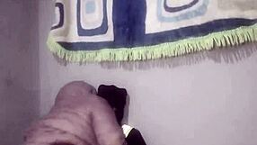 African Amateur BBC Speeds Up Friday Ebony Ride On Monster Cock