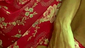 Hooker sucks dick in the car while driving! Mindy yummymama gives road head