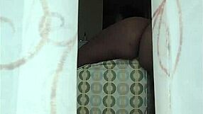 Naejae Onyxx Giantess Whos In My Window Grinding Huge Pussy!