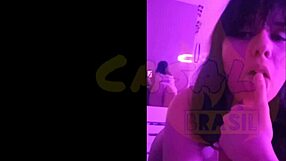 my girlfriend loves showing her body in softcore