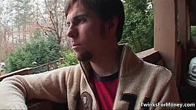 Horny Twinks Sucking and Fucking Hard in Gay Action