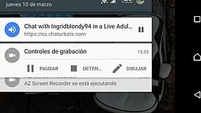 Girl Masturbates on Cam!