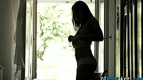 Fetish babe gets pounded outdoor