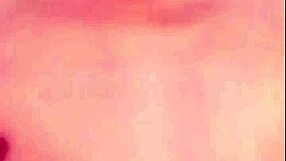 Vietnamese gay cutie teases with live handjob show