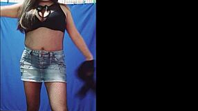 EN EL NOMBRE DEL PADRASTRO, HIJASTRO Y ESPIRITU SEXUAL AMEN, HIJASTRA SEXY MENEA SU AJUSTADA VAGINA CON LENCERIA SEXY!!